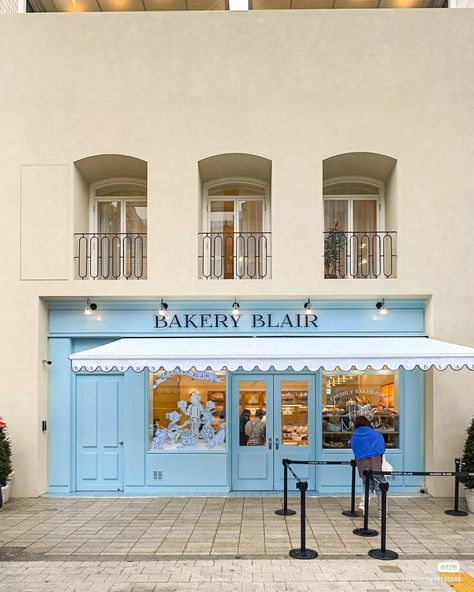 Blue Cafe Aesthetic, Blue Bakery, Coastal Cafe, Jelly Store, French Tulips, Kids Clothing Store Design, Orange Store, Unfiltered Background, Cafe Exterior