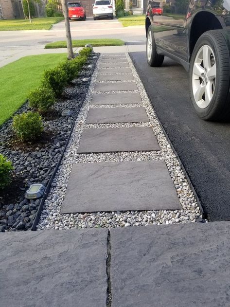 Walkway Beside Driveway, Next To Driveway Walkway, Driveway In Backyard, Driveway Sidewalk Ideas, Pathway Next To Driveway, Asphalt Sidewalk Ideas, Front Yard Landscaping Easy Maintenance, Diy Front Porch Walkway, Landscape Near Driveway