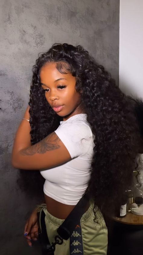 Long Curly Flip Over Quick Weave, Leave Out Sew In Weave Curly, Curly Flip Over Method Sew Ins, Exotic Hairstyles, Curly Weaves, Quick Weave Hairstyles, Cute Box Braids Hairstyles, Sew Ins, Pretty Braided Hairstyles