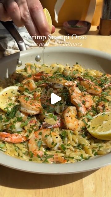 Mediterranean Diet & Lifestyle🇺🇲 on Instagram: "Shrimp Scampi Orzo FOR OFFICE WORKERS
🫶🏼Thanks @dishingouthealth
(Serves 4)

1 lb. large shrimp, peeled and deveined
2 Tbsp. extra-virgin olive oil, divided
1 lemon, divided
5 garlic cloves, thinly sliced
Kosher salt and freshly ground pepper
4 Tbsp. butter, divided
1/3 cup minced shallots
Pinch of crushed red pepper flakes
1/3 cup dry white wine (or broth mixed with a splash of white wine vinegar)
1 cup dry orzo pasta
1/4 cup chopped fresh parsley
2 Tbsp. chopped fresh chives
Place shrimp in a bowl and toss with 1 Tbsp. olive oil, the zest of 1 lemon, 2 thinly sliced garlic cloves, 3/4 tsp. kosher salt, and 1/2 tsp. freshly ground black pepper.
Heat 2 Tbsp. butter in a 12” Made In CeramiClad Frying Pan over medium. Once melted, add shrim Lemon Garlic Shrimp Orzo, Mediterranean Shrimp Pasta Recipes, Orzo Shrimp Recipes, Shrimp Scampi With Orzo, Rice Casseroles, Shrimp And Pasta, Shrimp Orzo, Garlic Shrimp Pasta, Lemon Garlic Shrimp