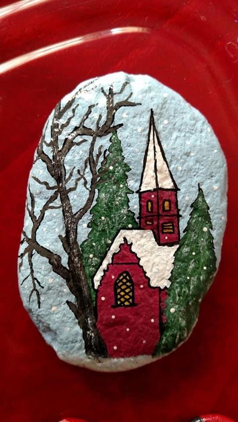 Rock Painting Winter, Stone Painting Ideas Creative Rock Art, Christmas Rock Painting Ideas Easy, Christmas Painted Rocks, Winter Rocks, Christmas Pebble Art, Christmas Rocks, Acrylic Art Projects, Diy Rock Art