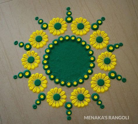 Red and Green Rangoli Designs With Two Colors, Rangoli Designs Very Easy And Simple, Rangoli Art Design Easy, Rangoli Design Easy Simple, Easy And Beautiful Rangoli Designs, Easy Rangoli Ideas Simple, Easy Rangoli Designs Diwali Beautiful, Small Rangoli Design Simple, Rangoli Ideas Easy