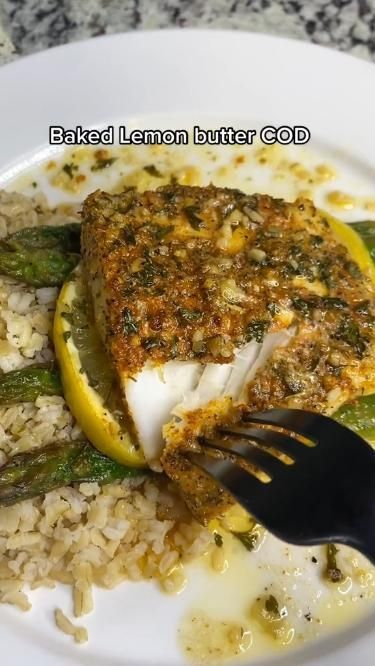 #ketomealprep #nocarbs #ketomealprep #weightloss #ketoza #ketomealplan #ketolifestyle #ketolife #weightloss Pescatarian Recipes Healthy, Pescetarian Recipes, Fish Dinner Recipes, Baked Cod, Cod Recipes, Fish Recipes Healthy, Easy Healthy Meal Prep, Pescatarian Recipes, Fish Dinner