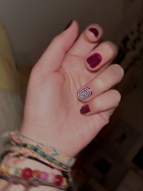 Swirl star red nails nail art nail polish acrylics ideas summer autumn fall winter design deep dark maroon burgundy white aesthetic dark light grunge indie hippie boho forest fairy star swirl girl rockstar gf downtown girl color colors academia Rockstar Gf Nails Star, Boho Aesthetic Nails, Downtown Girl Nail Ideas, Rockstar Nails Aesthetic, Downtown Girl Nails Aesthetic, Fairy Grunge Nails, Indie Nail Designs, Rockstar Gf Nails, Downtown Nails