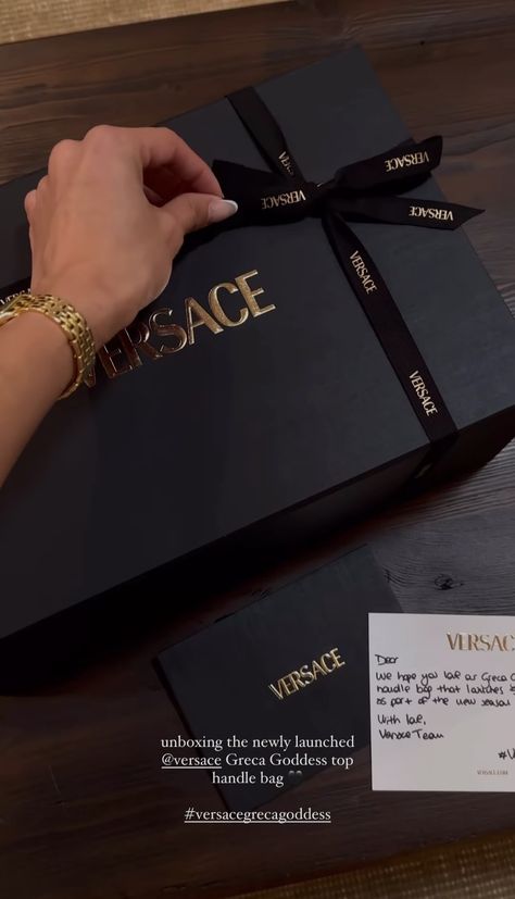 Pr Packages Aesthetic Luxury, Pr Package Clothing, Clothing Pr Package, Luxury Pr Package, Versace Packaging, Pr Packages Aesthetic, Pr Packaging, Sabyasachi Collection, Versace Gifts