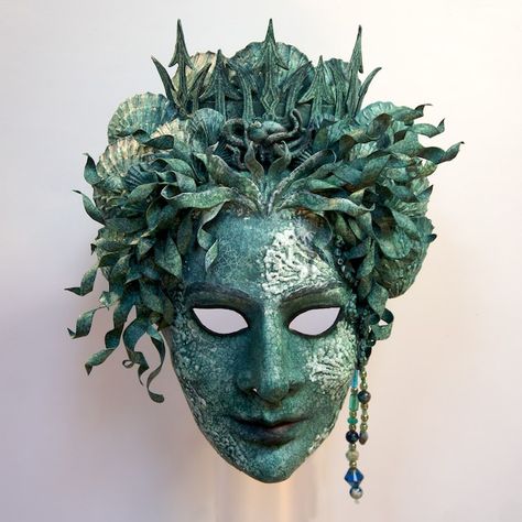 Sea Goddess Costume, Tudor Costumes, Sea Goddess, Goddess Of The Sea, Norse Goddess, Goddess Costume, Head Planters, Masks Art, The Mask