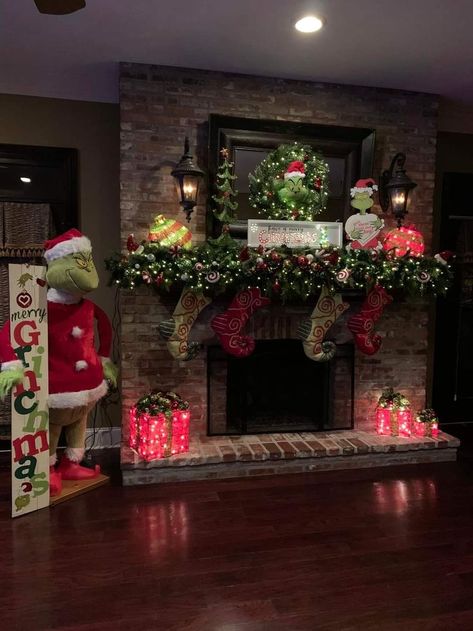 Grinch Decorated House, Grinch Christmas Fireplace, Grinch Christmas Decorations Fireplace, Grinch Christmas Living Room Decor, Grinch Fireplace Decorations, The Grinch Fireplace Decorating Ideas, Grinch Chimney Decorations, Grinch Fireplace Decorating Ideas, Grinch Christmas Decorations Living Room