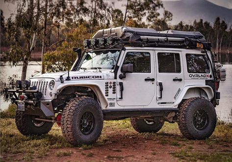 Wrangler Camping, Jeep Tent, Jeep Wrangler Camping, Custom Jeep Wrangler, Jeep Camping, Camper Camping, Jeep Jeep, Dream Cars Jeep, Custom Jeep