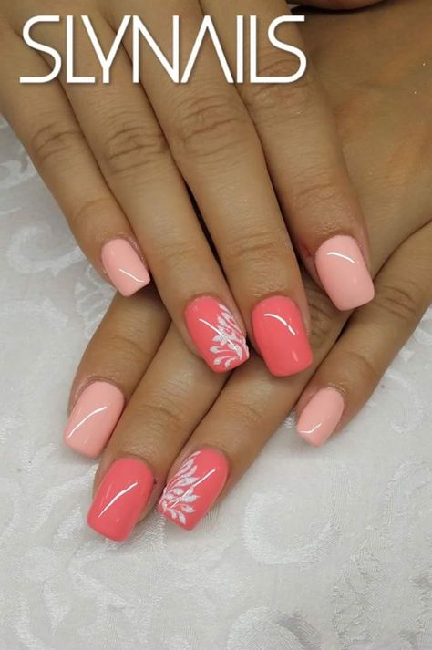 Coral Color Nail Designs, Short Work Nails Pink, Spring Coral Nails, Coral Pink Nails Designs, Nail Art Spring Classy, Spring Nail Art Designs Classy, Pink And Coral Nails, Spring Simple Nails, Spring Toe Nail Colors Pedicures