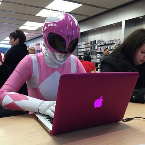 Pink Power Ranger Aesthetic, Power Rangers Funny, Power Rangers Memes, Cool Baby Gadgets, Kimberly Hart, Power Rangers Cosplay, Pink Power Rangers, Go Go Power Rangers, Baby Gadgets