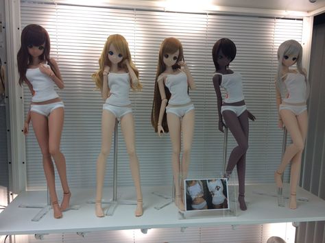 Smart Doll by crisuskeer Ball Jointed Dolls Black, Black Ball Jointed Doll, Smart Doll Clothes, Ball Jointed Doll Tights, White Lily Flower, Smart Dolls, Bjd Smart Doll, Doll Aesthetic, Living Dolls