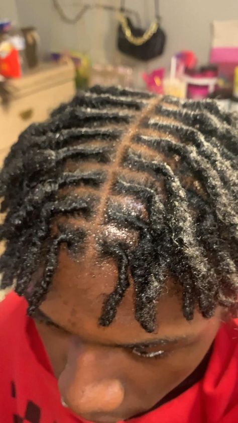 Medium Starter Locs Men, Instant Locs On Short Hair Men, Starter Locs Men Two Strand, Men Short Dreads Styles Black Man, Two Strand Twist Short Hair Men, Starter Locs Short Hair Men, Short Locks Hairstyle Men, 2 Strand Starter Locs Men, Short Starter Locs Men