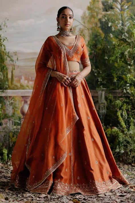 Dark Orange Lehenga, Dreamy Lehenga, Rust Orange Lehenga, Lehenga Traditional, India Traditional Dress, Cancan Lehenga, Orange Lehenga, Kids Lehenga Choli, Indian Bridesmaid Dresses