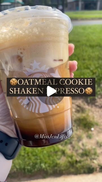 Oatmeal Cookie Starbucks Drink, Starbucks Oatmeal, Low Calorie Shakes, Shaken Espresso, Starbucks Coffee Drinks, Low Carb Drinks, Brown Sugar Syrup, Starbucks Secret, Healthy Starbucks