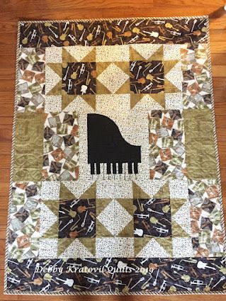 Music Quilt Patterns, Violin Quilt Pattern, Music Quilts, Music Quilts Ideas, Music Quilts Patterns Ideas, Musical Quilts Patterns, Musical Themed Quilt Patterns, Musical Theme, Music Collage