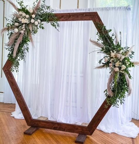 Wedding Ceremony Backdrop Hexagon, Hexagon Wedding Arch With Candles, Portable Hexagon Wedding Arbor, Hexagonal Backdrop Wedding, Diy Indoor Wedding Arch, Hexagon Wedding Arch Flowers Fall, Hexagon Arches For Weddings, Hexagon Arch Floral Arrangement, Wooden Octagon Wedding Arch