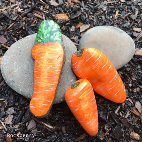 Carrot Rock Painting, Carrot Painted Rocks, Vegetable Rock Painting, Vegetable Painted Rocks, Rock Painting Fruits And Veggies, Vegetable Rocks Painted Stones, Food Painted Rocks, Rock Painting Food Stones, Rocks Painted Like Food