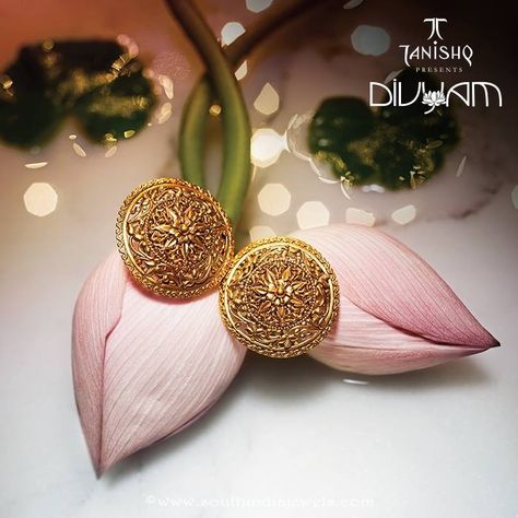 Gold Earrings from Tanishq, Gold Earrings Design from Tanishq, Tanishq Divyam Collection earrings Gold Earrings Design, Tanishq Jewellery, Antique Gold Earrings, Gold Round Earrings, Pure Gold Jewellery, Antique Gold Jewelry Indian, Gold Jewellry, Antique Jewellery Designs, Jewelry Photoshoot