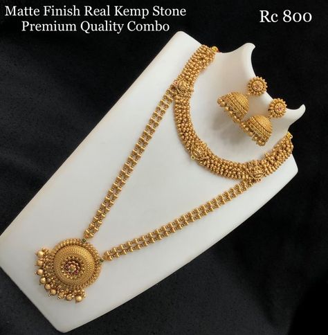 Rani Haar Gold, Gold Neck Chain, Bride Jewelry Set, Rani Haar, Antique Necklaces Design, Modern Gold Jewelry, Traditional Wedding Decor, Ear Chain, Gold Bangles Design