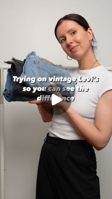 Levi's Outfit Women, Classic Levis Jeans Outfit, Levis 560 Outfit, Levi’s Vintage Jeans, Levi’s Jean Jacket Outfit, Levis 726 Flare Outfit, Black 501 Levis Outfit, Levi’s Mom Jeans, Wide Leg Levis Outfit