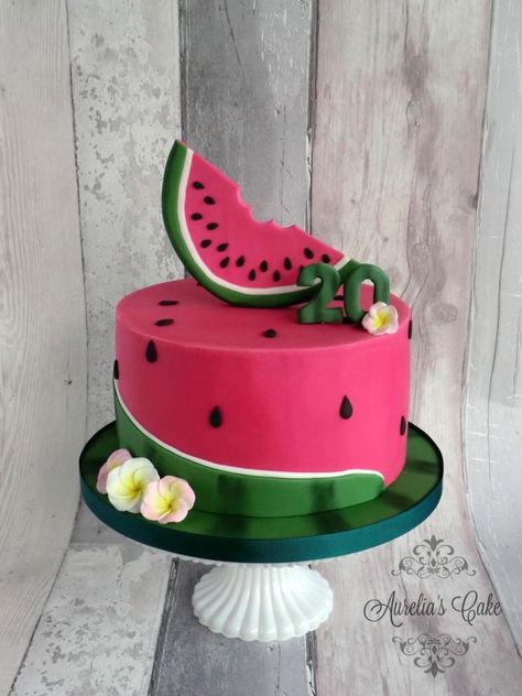 Watermelon :) by Aurelia's Cake Watermelon Birthday Cake, Cake Pop Designs, Watermelon Birthday Parties, Watermelon Cake, Watermelon Party, Watermelon Birthday, Summer Cakes, Novelty Cakes, Cute Desserts