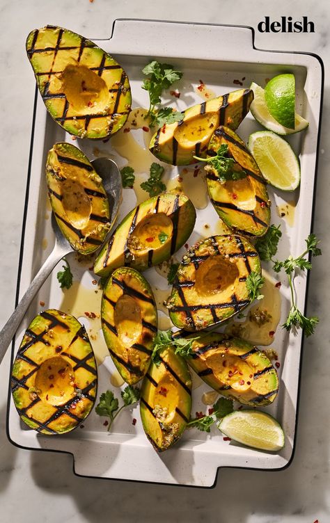 It’s Time To Start Grilling Your Avocados, Here’s HowDelish Grilled Broccoli, Grilled Avocado, Avocado Breakfast, Grilled Tomatoes, Low Carb Sides, Low Carb Side Dishes, Avocado Recipes, Grilled Vegetables, Fresh Lime Juice