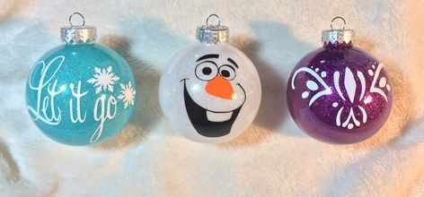 Cricut Disney Ornaments, Glitter Ornaments Cricut, Frozen Christmas Ornaments, Frozen Ornaments, Christmas Competition, Frozen Painting, Frozen Diy, Christmas Competitions, Ornaments Ideas