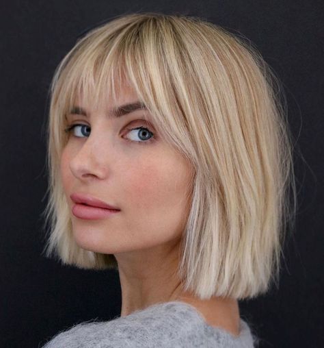 50 Newest Bob with Bangs Ideas to Suit Any Taste - Hair Adviser Womens Short Bob Hairstyles, Bob Lung, Bob With Fringe, Κούρεμα Bob, Choppy Bob Haircuts, Polished Hair, Bob Hairstyles With Bangs, Bob Haircut With Bangs, Bob With Bangs