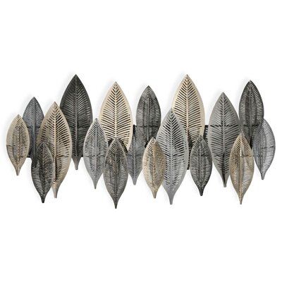 Union Rustic Bring any space to life with this beautiful leaf metal wall decor featuring stunning colours of grey and creamy golds. Loft Metal, Medallion Wall Decor, Magazine Crafts, Metal Wall Sculpture, Wall Accessories, Flower Doodles, Wall Sculpture, Leaf Art, Wire Art