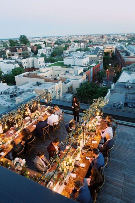 Rooftop Wedding Decor, Rooftop Wedding Reception, City Chic Wedding, Dc Wedding Venues, Simple Wedding Decorations, Wedding Gown Inspiration, Rooftop Party, Ibiza Wedding, Romantic Garden Wedding