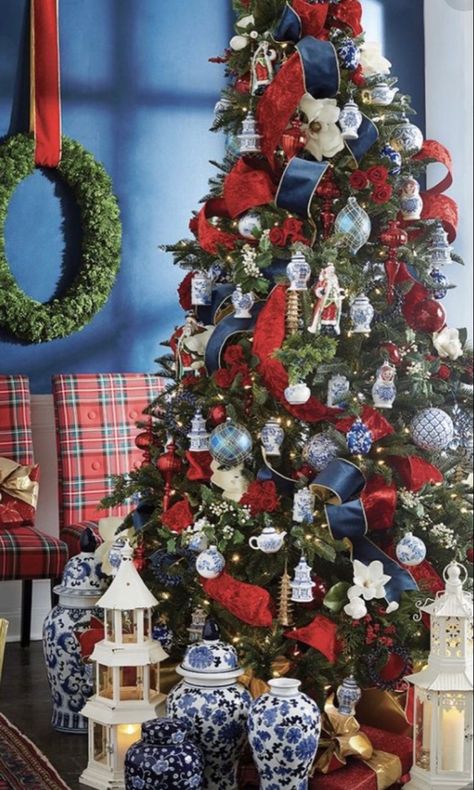 Raz Imports Christmas Trees, Raz Imports Christmas, Farmhouse Design Ideas, White Christmas Tree Decorations, Elegant Farmhouse, Chinoiserie Christmas, Blue Christmas Decor, Blue Christmas Tree, Tartan Christmas