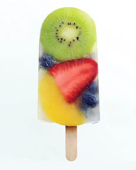 Feel free to make your own colorful combinations with grapes, blackberries, cherries, nectarines, or plums. Ice Pop Recipes, Martha Stewart Recipes, Fruit Pops, Fresh Fruit Recipes, Fruit Popsicles, Dessert Aux Fruits, Fruit Ice, Ice Pop, Ice Lolly