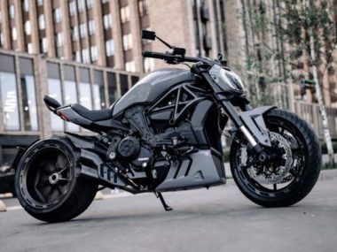 Harley-Davidson V-Rod Custom "GIOTTO 5" by Box39 from Russia Diavel Custom, Night Rod Custom, Russian Motorcycle, V Rod Custom, Moto Ducati, Harley Davidson V Rod, Motorcycle Brands, Ducati Motorcycles, Custom Cafe Racer