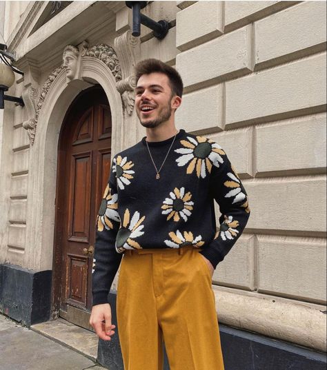 Feminine Outfits Men, Quirky Mens Fashion, Queer Spring Fashion, Colorful Male Outfits, Mens Fashion Colorful, Colorful Queer Fashion, Johnathan Van Ness Fashion, Colorful Masc Outfits, Bright Outfits Men