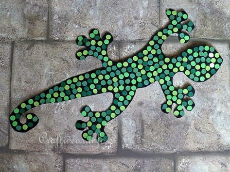 Gecko Craft Preschool, Lizard Crafts For Kids, Reptile Crafts For Kids, Gecko Craft, Preschool Pets, Lizard Craft, Reptile Crafts, Paper Mosaic, Ladybug Crafts