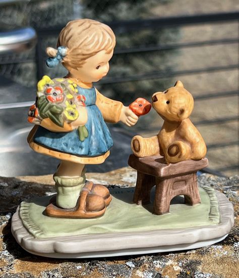 Goebel Hummel, Hummel Figurines, Clay Art, Collectible Figurines, With Love, Figurines, Statue, Sculpture, Art