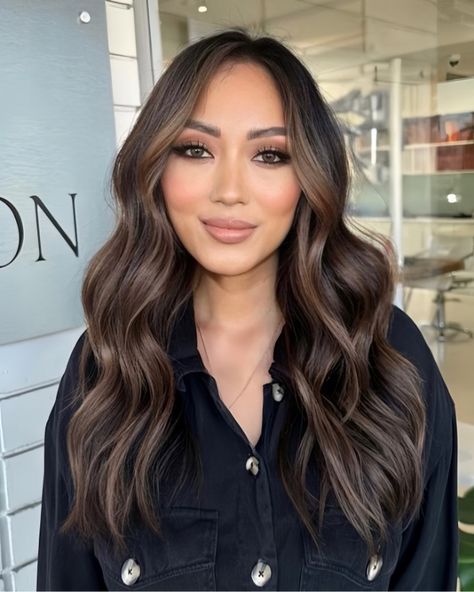 Brown Summer Hair, Ash Brown Balayage, Brown Hair Ideas, Highlights Balayage, Caramel Balayage, Spring Hair Color, Low Maintenance Hair, Caramel Highlights, Brown Hair Balayage