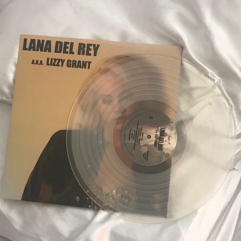 Vinyl Aesthetic Lana Del Rey, Lana Del Ray Aka Lizzy Grant, Lana Vynil, Aka Lizzy Grant Aesthetic, Lana Del Rey Record, Lyn Aesthetic, Lana Del Rey Vinyl Aesthetic, Vinyl Lana Del Rey, Sparkle Jump Rope Queen