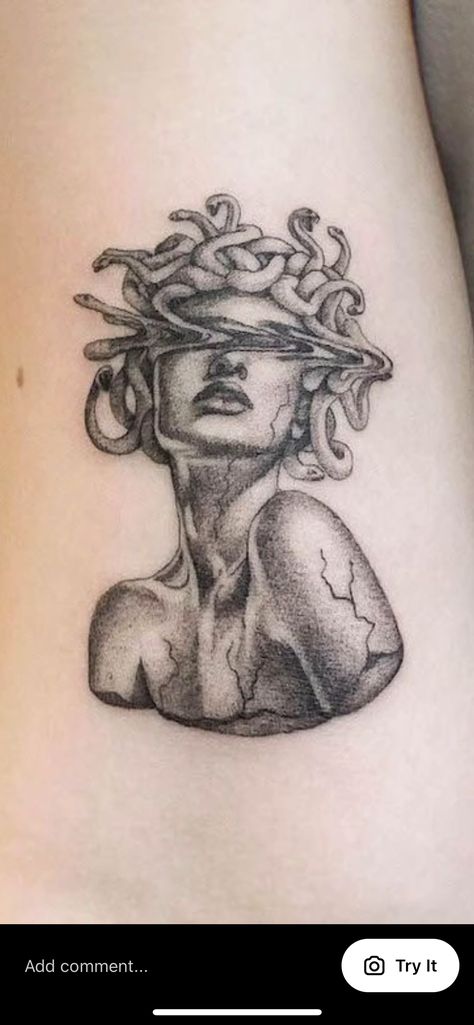 Traditional Medusa Tattoo Design, Neo Traditional Medusa Tattoo, Neo Traditional Medusa, Medusa Tattoo Design Simple, Traditional Medusa Tattoo, Greek Goddess Tattoo, Aphrodite Tattoo, Greek God Tattoo, Medusa Tattoo Design