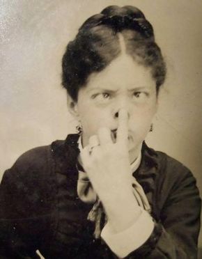 15+ Rare Photos Of Victorians Proving They Weren’t As Serious As You Thought | Bored Panda Vintage Foto's, Weird Vintage, Victorian Photos, Photos Vintage, 웃긴 사진, Old Photographs, Charles Bukowski, Photo Vintage, Vintage Humor