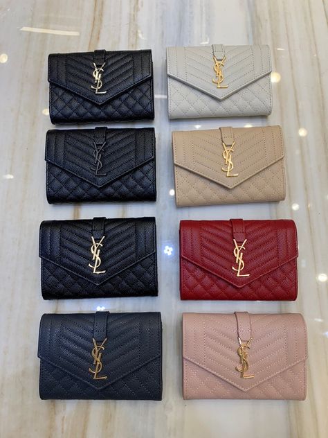 Yves Saint Laurent Wallet, Ysl Envelope Bag Outfit, Ysl Clutch Outfit, Ysl Envelope Clutch, Material Growl, Uzbekistan Samarkand, Ysl Envelope Bag, Ysl Envelope, Prada Clutch