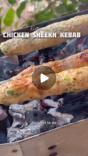 Chicken Seekh Kebab Recipe, Chicken Seekh Kebab, Seekh Kebab Recipes, Seekh Kebabs, Seekh Kebab, Chicken Kebab Recipe, Minced Chicken, Restaurant Style Recipes, Kebab Recipe