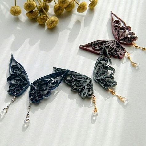 Quilled Jewellery Earrings, Quiling Paper Art Jewellery, Paper Jewelry Diy, Quilling Bracelet, Quilling Accessories, Paper Bracelets, Quilling Butterfly, Quilling Jewellery, Diy Quilling Crafts