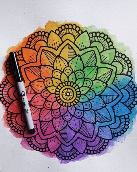 Pencil Artists, Art Krishna, Creativity Ideas, Mandala Doodle, Rainbow Mandala, Mandalas Painting, Psy Art, Doodle Art Drawing, Mandala Design Pattern