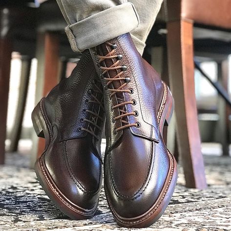 ** Quintessential Crockett & Jones Thread ** (reviews, quality, etc...) | Page 163 | Styleforum Button Boots Men, Men’s Leather Boots Outfit, Luxury Men's Ankle Martin Boots, Crocodile Boots For Men, Crockett And Jones Boots, Mens College Fashion, Gents Shoes, Suede Chukkas, Boots Outfit Men