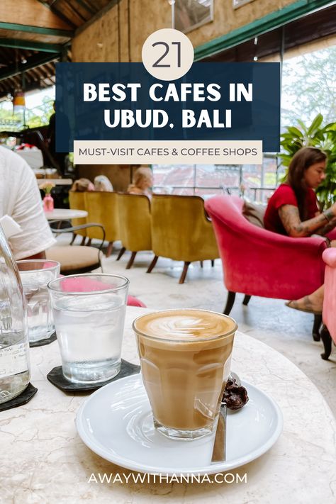 Best Restaurants In Bali, Bali Floating Breakfast, Breakfast In Bali, Ubud Bali Restaurants, Bali Street Food, Western Dishes, Modern Cafe, Food Spot, Cute Cafe