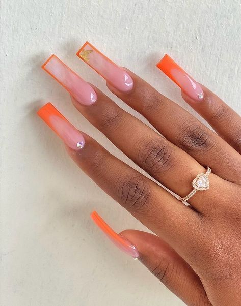 Long Acrylic Nails Summer Colors, Pink Short Acrylic Nails Designs, Unique Acrylic Nails 2024, Pink Short Acrylic Nails, Summer Nails Black Women, Dominican Nails, Acrylic Nails Designs, Nails Orange, Hard Nails