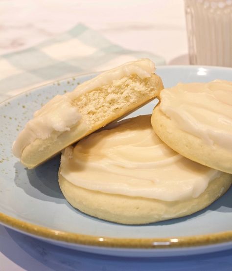 Cookies With Butter, Cottage Baking, Plain Sugar Cookies, My Country Table, Bars Cookies, Vanilla Sugar Cookies, Vanilla Sugar Cookie, Crispy Cookies, Butter Icing