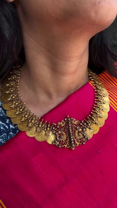 Traditional Lakshmi Kasula Necklace From 'Creative Gems and Jewels' • South India Jewels Traditional South Indian Jewellery, Kaasu Mala, Mango Mala Designs, South Indian Culture, Divine Grace, Gold Jewelry Stores, South Indian Jewelry, South Indian Jewellery, Bridal Gold Jewellery Designs