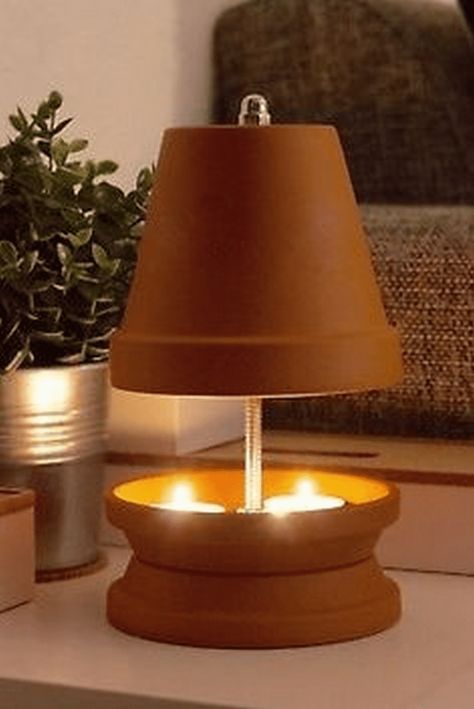 How to Build a Flower Pot Heater - Your Projects@OBN Flower Pot Heater, Candle Heater, Diy Flower Pot, Diy Heater, Clay Pot Projects, Terra Cotta Pot Crafts, Flower Pot Crafts, Astuces Diy, Diy Flower Pots